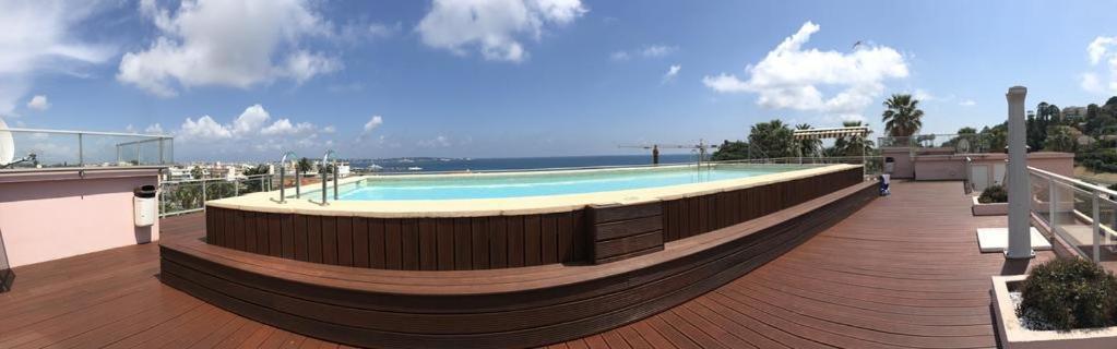 Apt Golfe Juan - 5Min Des Plages - Parking Privee - Piscine Rooftop فالوريس المظهر الخارجي الصورة