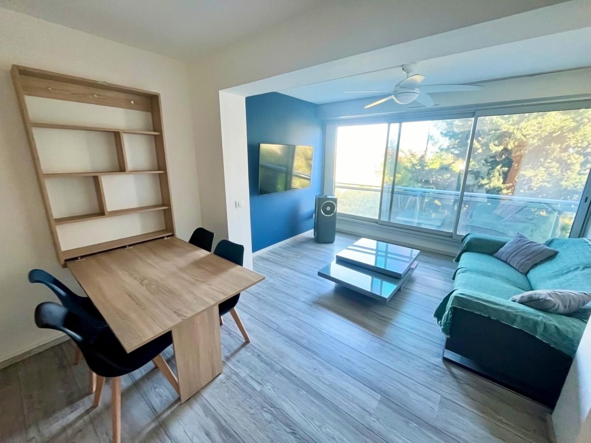 Apt Golfe Juan - 5Min Des Plages - Parking Privee - Piscine Rooftop فالوريس المظهر الخارجي الصورة